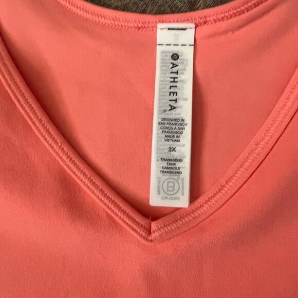 Athleta Transcend Tank-Size 3X - Picture 4 of 7